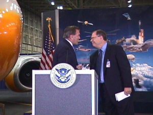 Boeing CEO Phil Condit (R) with U.S. Secretary of Homeland Security Tom Ridge in Seattle, WA, July 24, 2003. FEMA/Mike Howard.