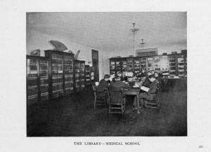 "Library in the Medical and Dental School Building", 1907. From the Tufts Digital Library: http://hdl.handle.net/10427/38004 