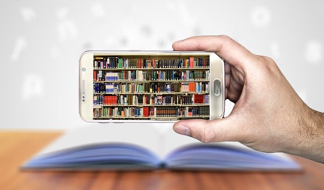 Image: Library shelves displayed on a smartphone