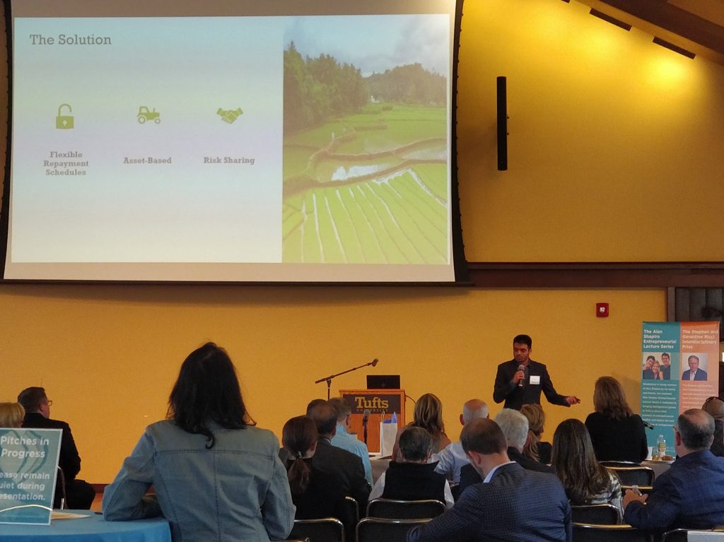 Uzair Akram proposed Kisaan at the Tufts 100K event in April, 2019. 